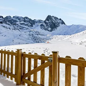  Appartement Le Montana - Maeva