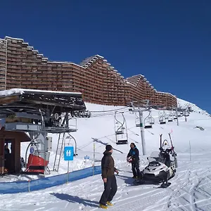 En Pleine Montagne Avec Vue Sur Marmottes La Mongie